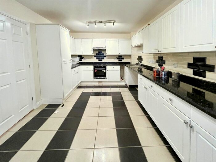 3 Bedroom Terraced House To Rent In Island Road, Upstreet, Canterbury, Kent, CT3