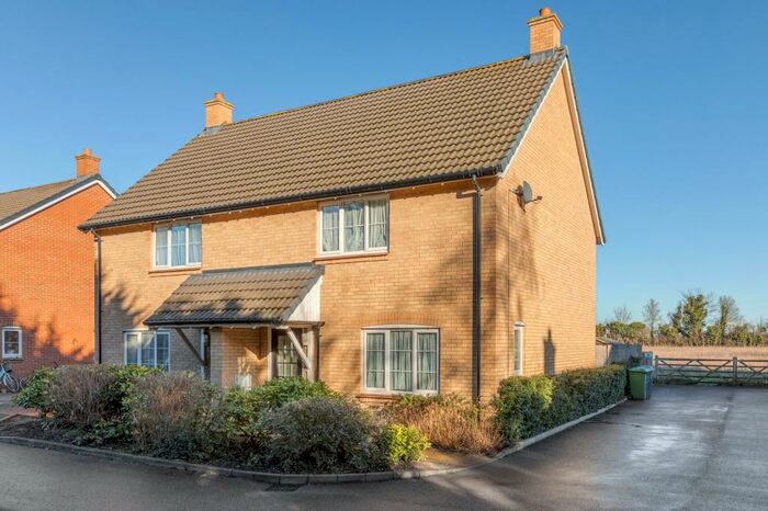 2 Bedroom Semi-Detached House For Sale In The Triangle, Fowlmere, SG8