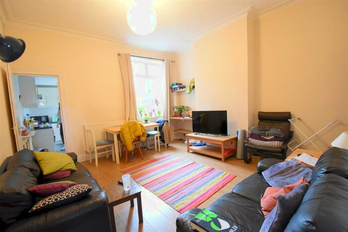 4 Bedroom Terraced House To Rent In Pershore Road Selly Oak, B29