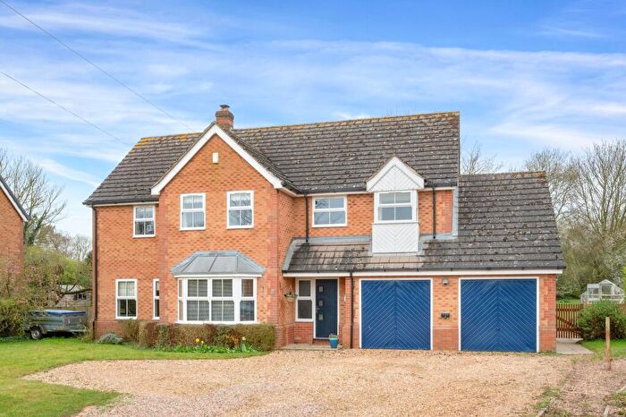 5 Bedroom Detached House For Sale In Bullfield Close, Greetham, LE15