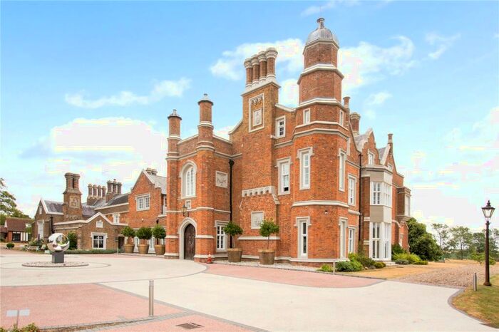 2 Bedroom Apartment For Sale In Hamels Mansion, Hamels Park, SG9