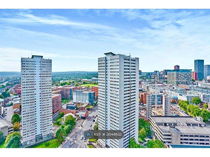 3 Bedroom Flat To Rent In Clydesdale Tower, Birmingham, B1