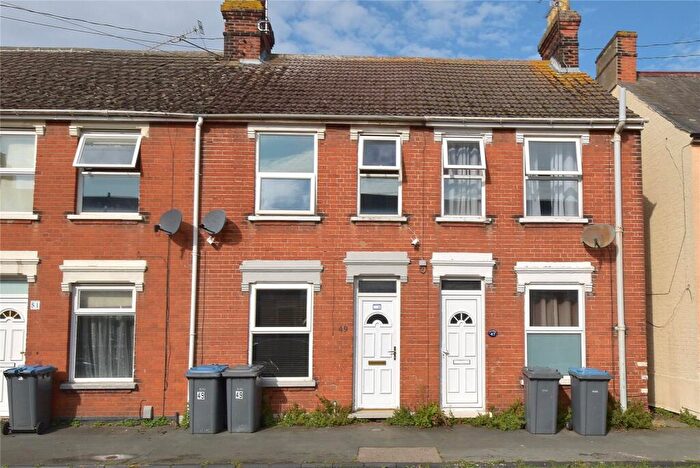 2 Bedroom Terraced House For Sale In King Street, Felixstowe, Suffolk, IP11