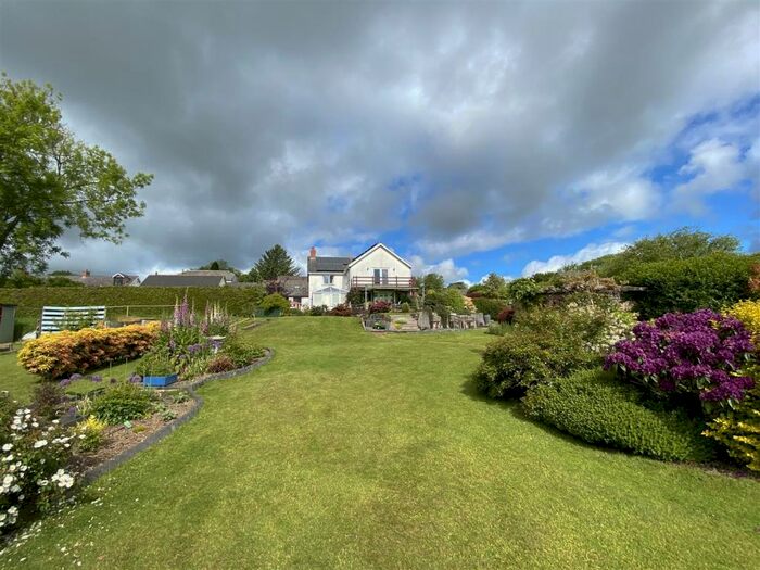 4 Bedroom Detached House For Sale In Cornerstone House, Glandwr, Whitland, SA34