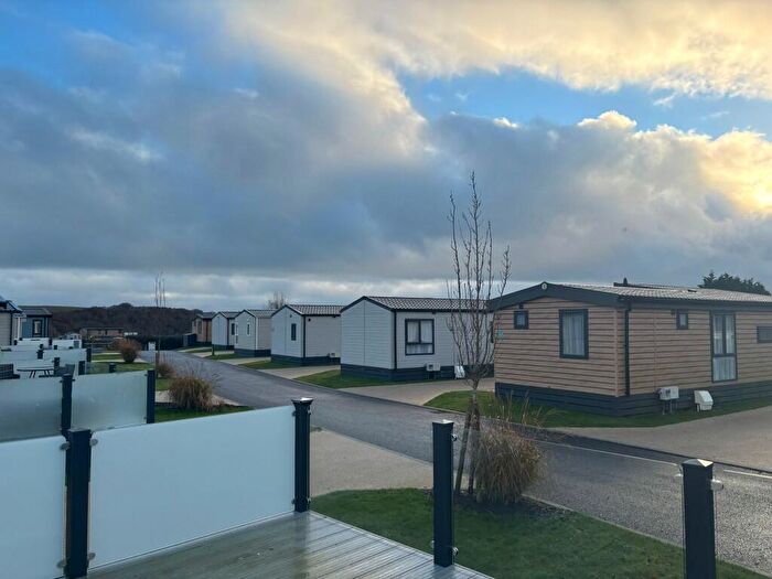 2 Bedroom Caravan For Sale In Looe, Cornwall, PL13