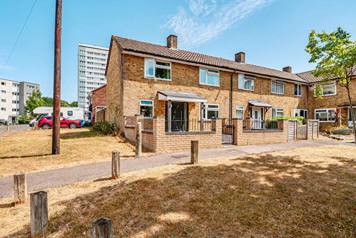 3 Bedroom End Of Terrace House For Sale In Tunstall Road, Southampton, SO19