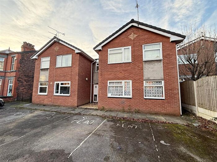 1 Bedroom Flat For Sale In Kings Road, St. Helens, WA10