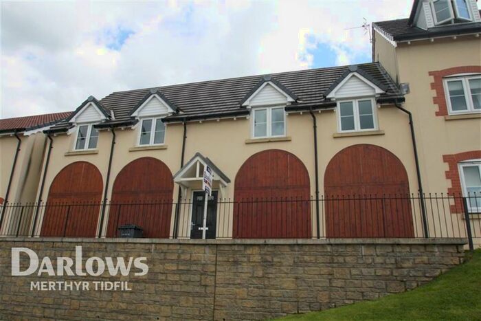 2 Bedroom Flat To Rent In Cyfartha Mews, CF48