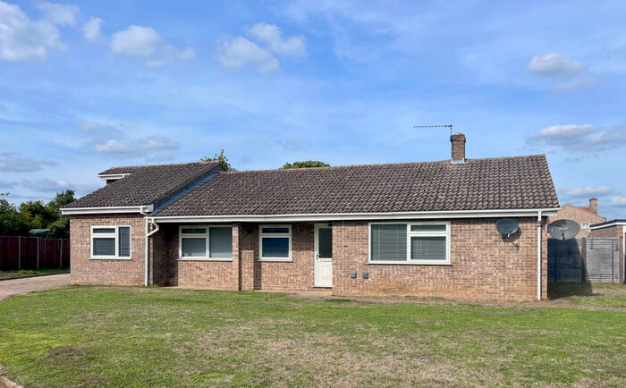 5 Bedroom Bungalow To Rent In Rose Green Lane, Beck Row, IP28