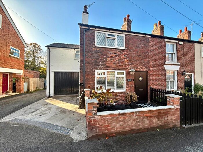 3 Bedroom End Of Terrace House For Sale In Park Lane, Poynton, Stockport, Cheshire, SK12