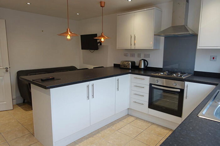 4 Bedroom House To Rent In Monument Road, Edgbaston, West Midlands, B16
