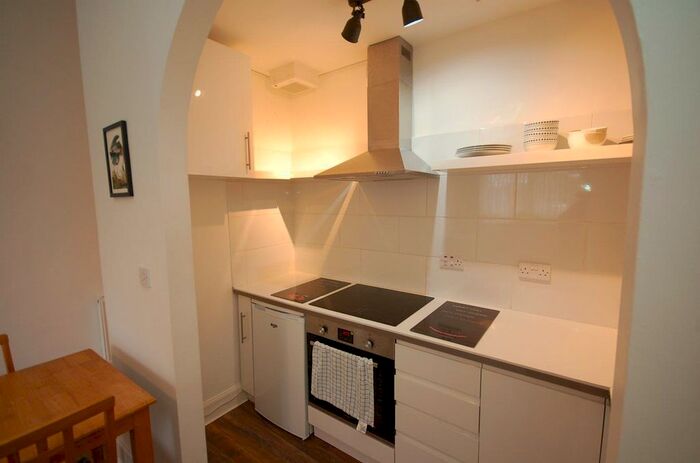 1 Bedroom Flat To Rent In Prospect Bank Road, Edinburgh, EH6