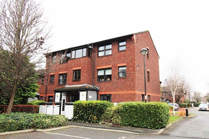 1 Bedroom Flat To Rent In Holley Road, London, W3