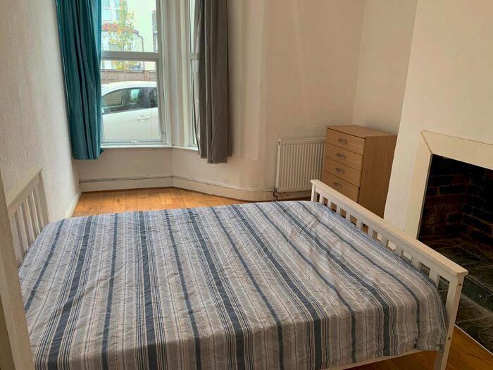 4 Bedroom Terraced House To Rent In Alexandra Road, London, N8