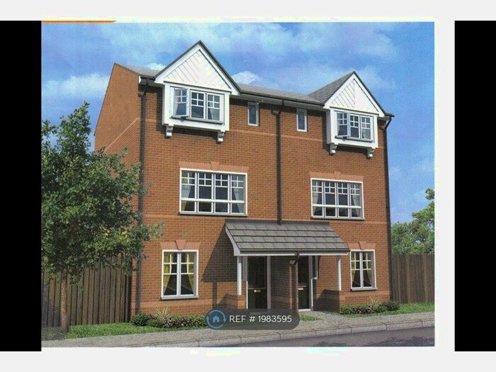 4 Bedroom Semi-Detached House To Rent In Alderglen Road, Manchester, M8