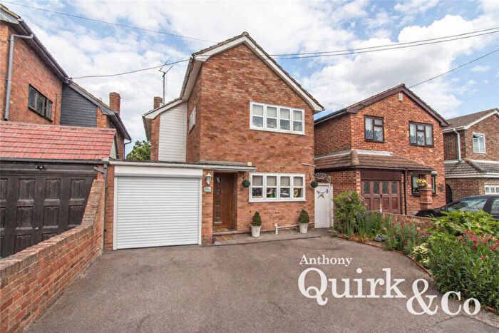 3 Bedroom Detached House For Sale In Rose Road, Canvey Island, SS8