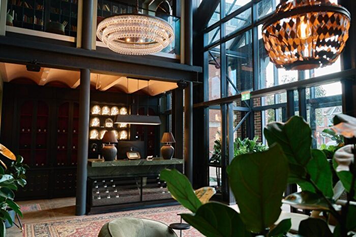 Studio To Rent In Lowlands Road, Harrow, HA1