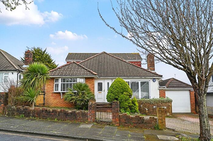 5 Bedroom Detached House For Sale In Shirley Avenue, Hove, BN3
