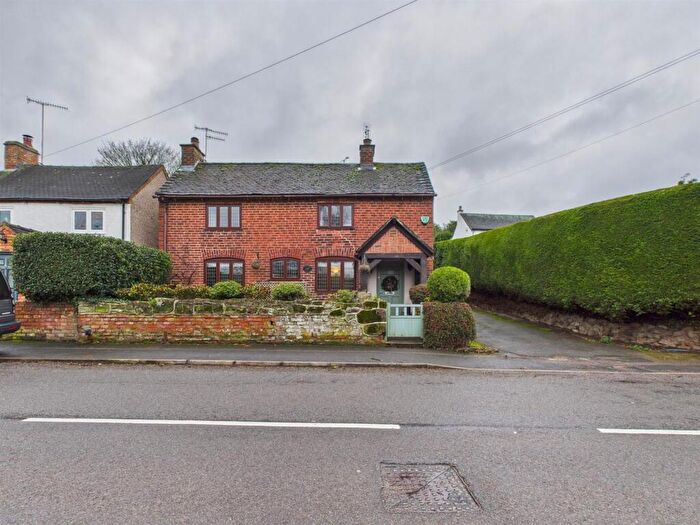 4 Bedroom Semi-Detached House For Sale In Main Street, Repton, DE65