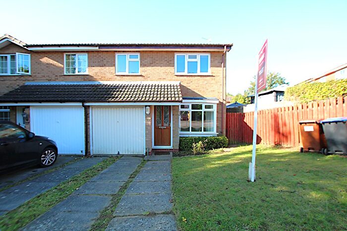 3 Bedroom Semi-Detached House To Rent In Shedfield Way, East Hunsbury, Northampton, NN4