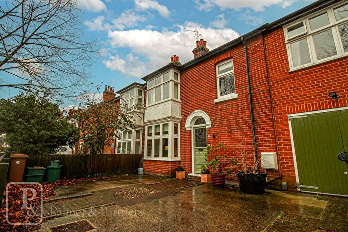 4 Bedroom House To Rent In Cambridge Road, Colchester, Essex, CO3