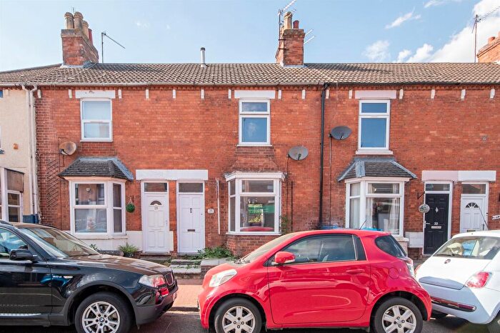 2 Bedroom Terraced House For Sale In Station Road, Desborough, Kettering, NN14