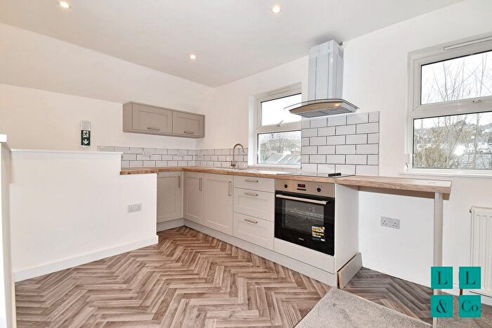 1 Bedroom Flat To Rent In Brook Place, Falmouth, TR11