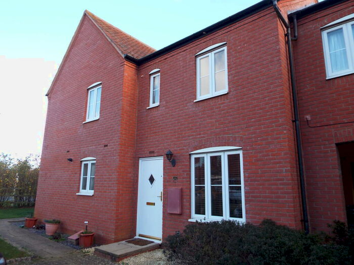 2 Bedroom House To Rent In Parsley Place, Banbury, OX16