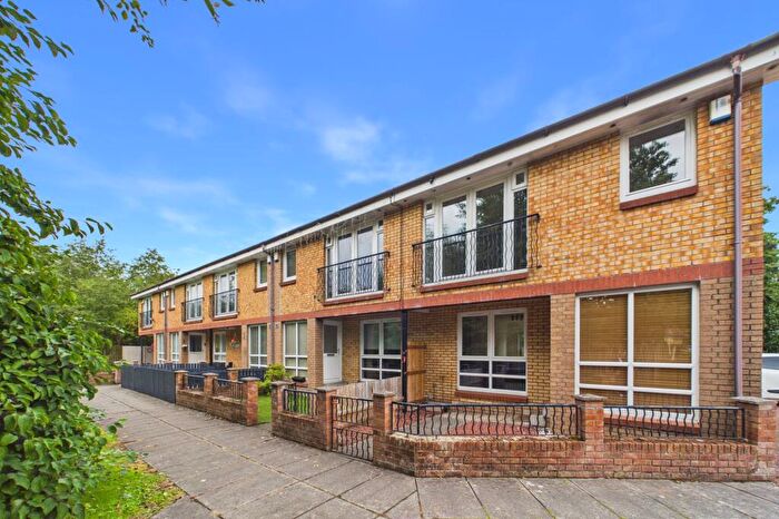 3 Bedroom Terraced House To Rent In Overton Grove, Cambuslang, G72