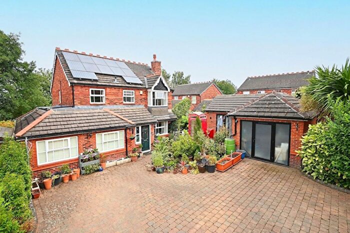5 Bedroom Detached House For Sale In Sundew Heath, Harrogate, HG3