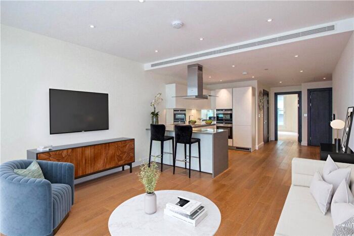 3 Bedroom Flat For Sale In Cascade Court, Sopwith Way, SW11