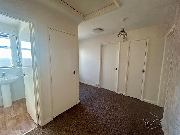 3 Bedroom Detached Bungalow To Rent In Meadow Road, Malvern, WR14