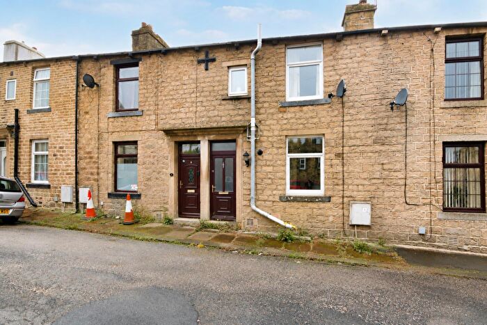 2 Bedroom Terraced House For Sale In Clifford Street, Skipton, BD23