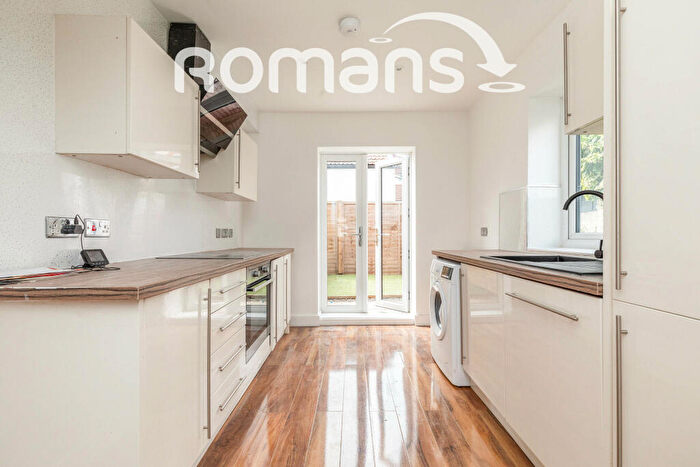 2 Bedroom End Of Terrace House To Rent In Grove Park Road, Brislington, BS4