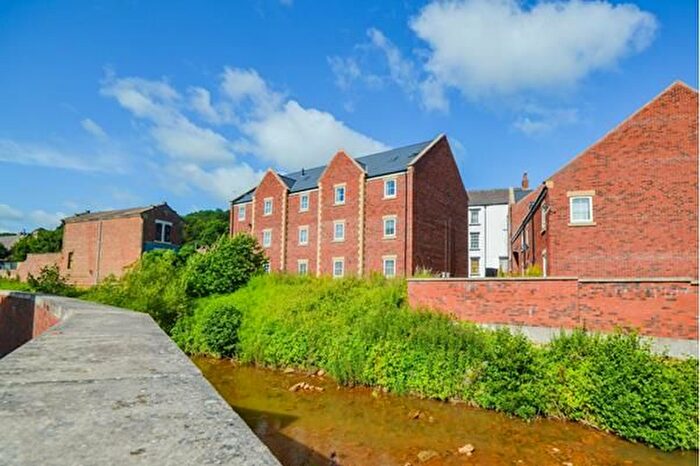 2 Bedroom Flat For Sale In Stone Row, Skinningrove, TS13