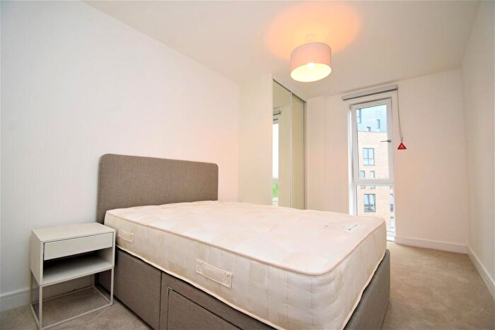 2 Bedroom Apartment To Rent In Wharf Road, Chelmsford, Essex, CM2