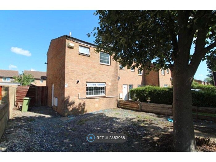 2 Bedroom End Of Terrace House To Rent In Bramble Avenue, Milton Keynes, MK14