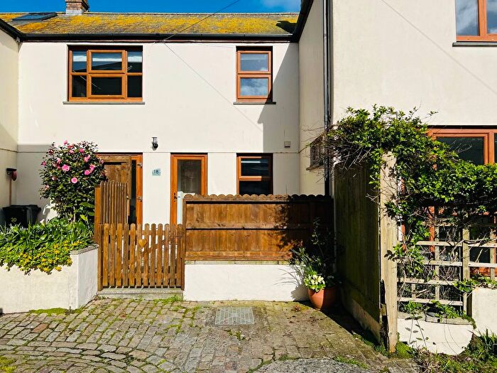 2 Bedroom Terraced House To Rent In Queens Court, Penzance, TR18