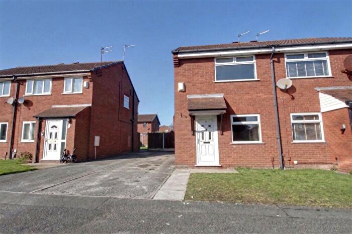 2 Bedroom Semi Detached House For Sale In Kingston Close, Liverpool, L12
