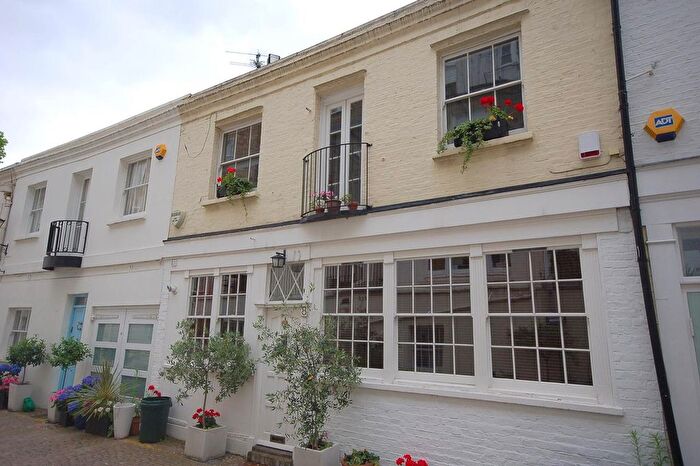2 Bedroom Mews To Rent In Stanhope Mews South, South Kensington, SW7