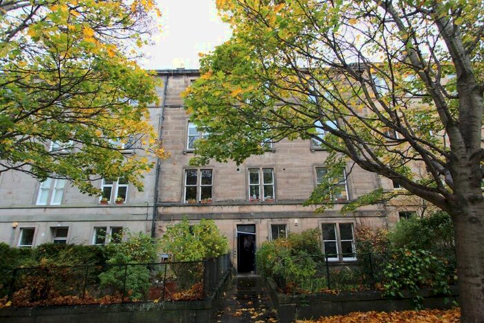 2 Bedroom Flat To Rent In Gladstone Terrace, Meadows, Edinburgh, EH9