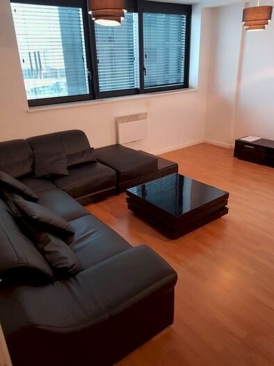 1 Bedroom Flat To Rent In Mann Island, Liverpool, L3