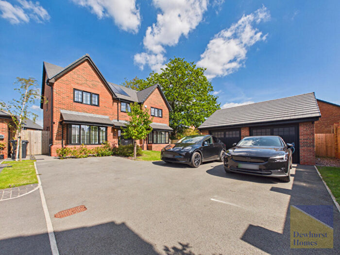 5 Bedroom Detached House For Sale In Farm Meadow Drive, Broughton, PR3