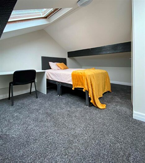 6 Bedroom Private Hall To Rent In Blades Street, Lancaster, LA1