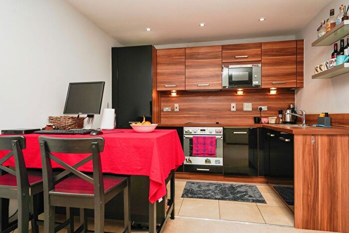 1 Bedroom Flat For Sale In Armstrong Drive, Worcester, Worcestershire, WR1