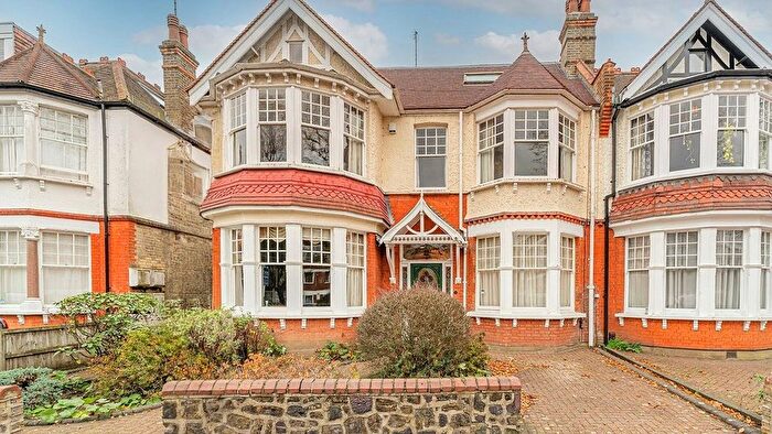 4 Bedroom Semi Detached House For Sale In Seymour Road, London, N3