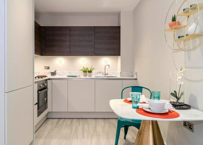 1 Bedroom Flat To Rent In High Street, Southall, Middlesex, UB1