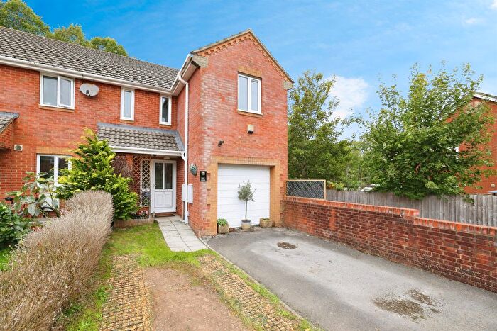 3 Bedroom End Terrace House For Sale In Partridge Way, Old Sarum, Salisbury, SP4