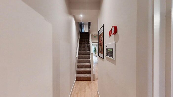 7 Bedroom Property To Rent In Rock Avenue, Kent, Gillingham, ME7