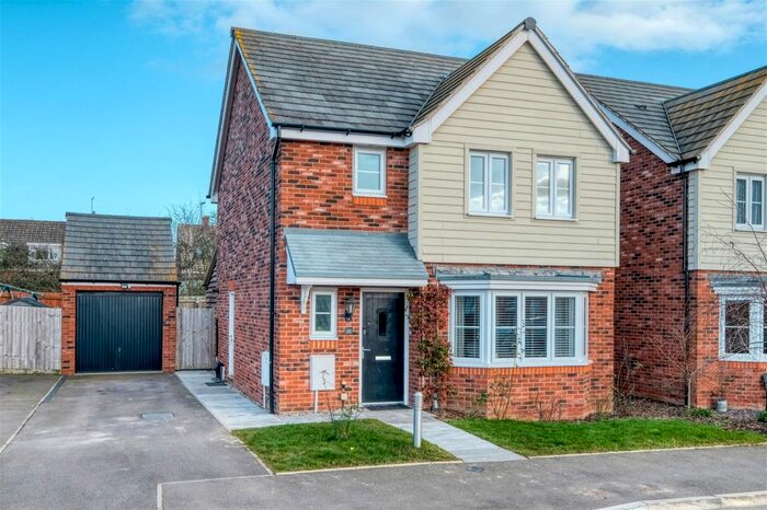 3 Bedroom Detached House For Sale In Ballard Way, Inkberrow, Worcester, WR7